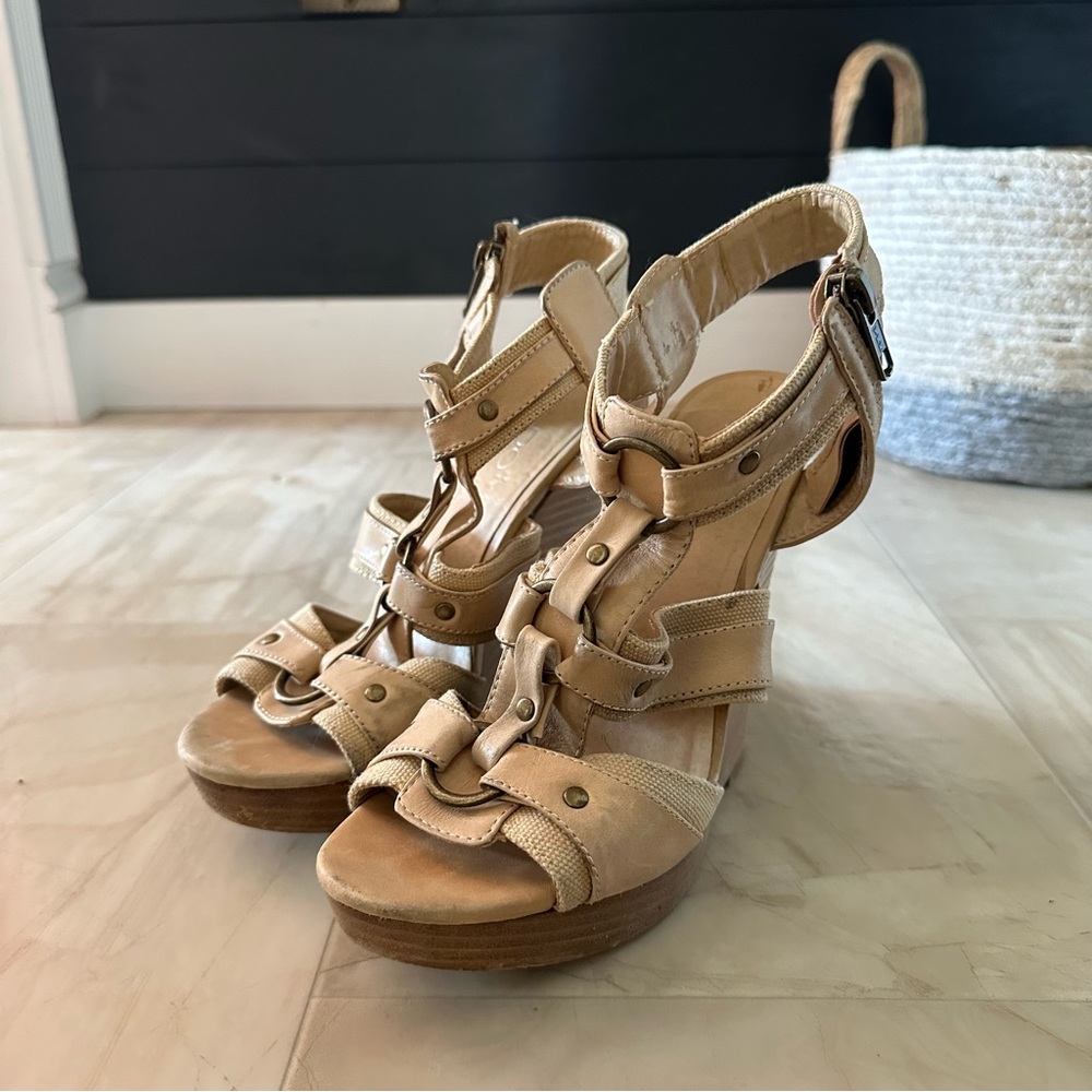 Aldo wedges